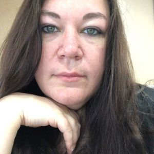 Meet your Posher, Lisa williams